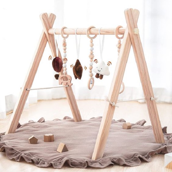 Find out the ideal time to start using a baby play gym