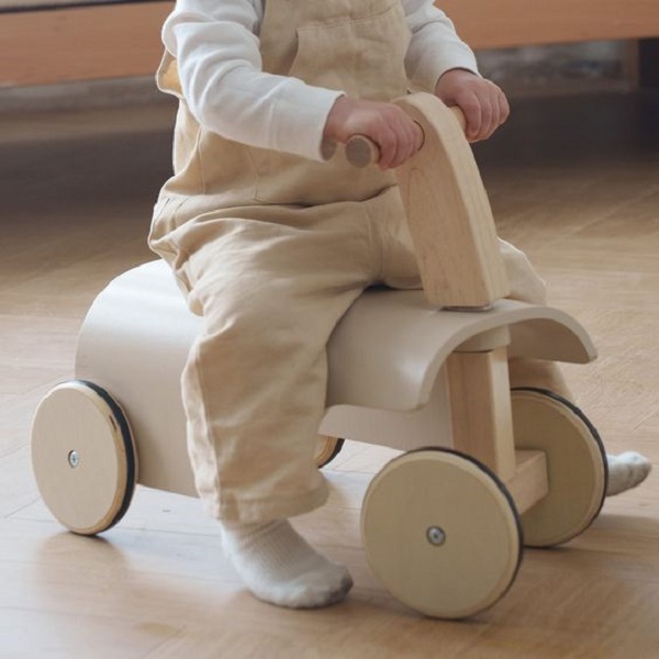 Learn how to make a wooden car for kids